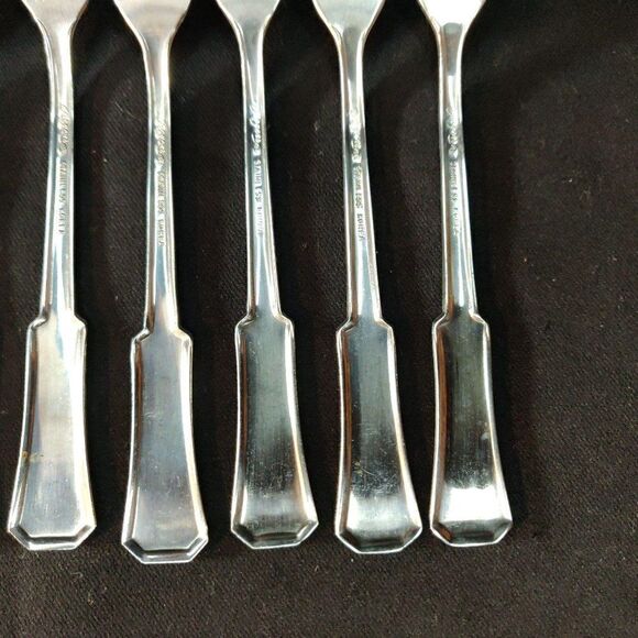 8 Rogers Landscape Hors D'oeuvre Forks Floral Stainless Flatware Korea - Picture 6 of 8
